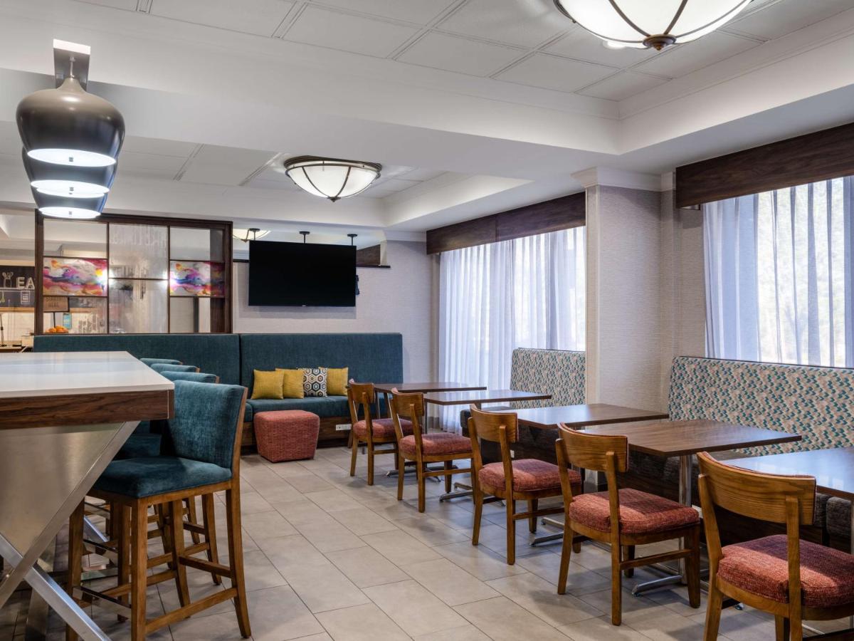 Hampton Inn Atlanta-Peachtree Corners/נורקרוס מראה חיצוני תמונה