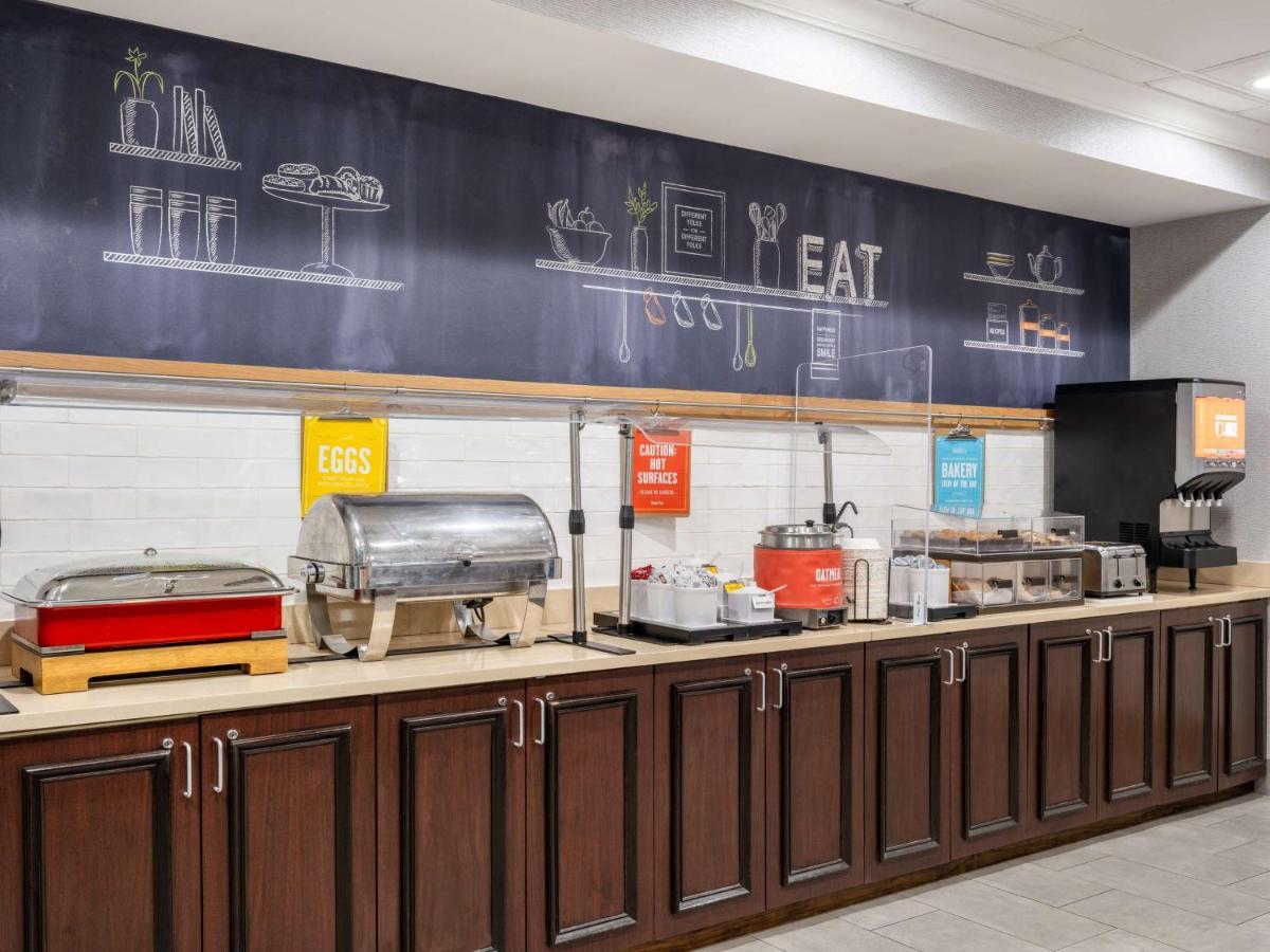 Hampton Inn Atlanta-Peachtree Corners/נורקרוס מראה חיצוני תמונה